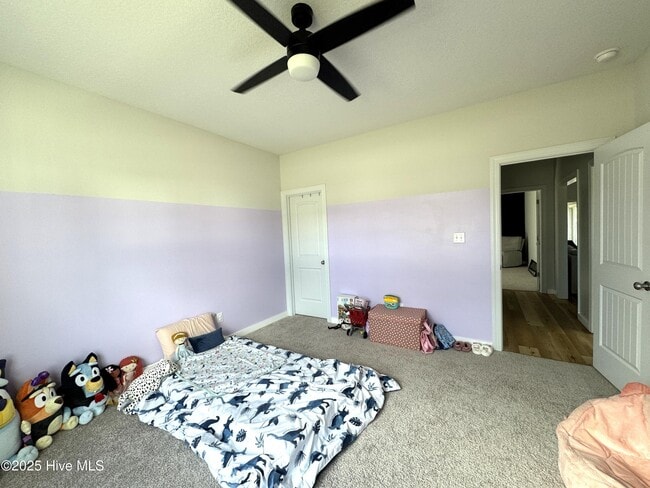 Building Photo - 461 Worsley Wy