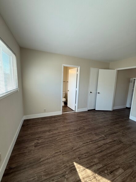 Building Photo - 417 Stambaugh St