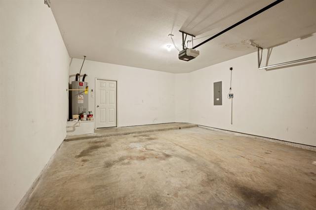Building Photo - 1415 Ravenwood Dr