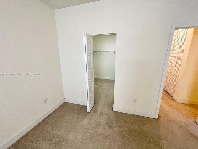 Building Photo - 8871 NW 103rd Pl