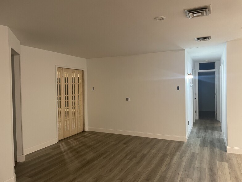 Building Photo - 2526 Trossock Ln