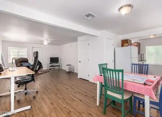 Building Photo - 2019 E Silver St