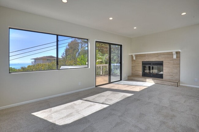 Building Photo - 2235 Calle Culebra