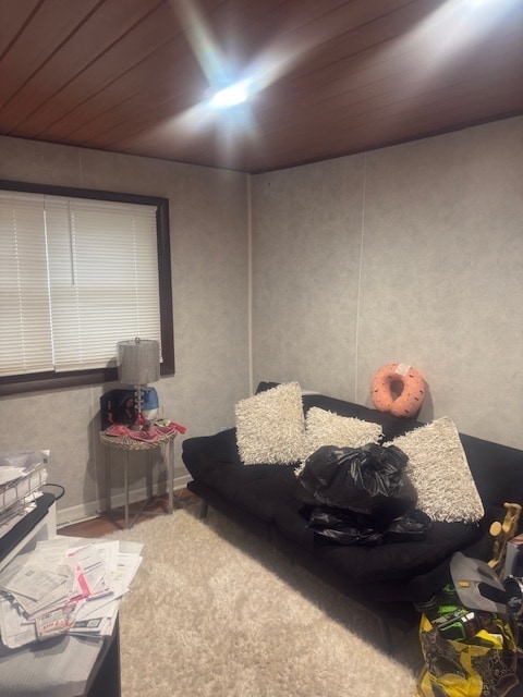 Building Photo - 22172 W Pineview Dr