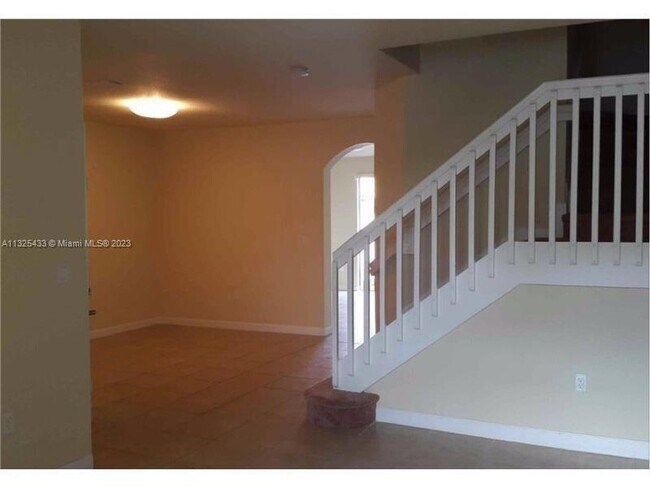 Building Photo - 3456 W 90th St