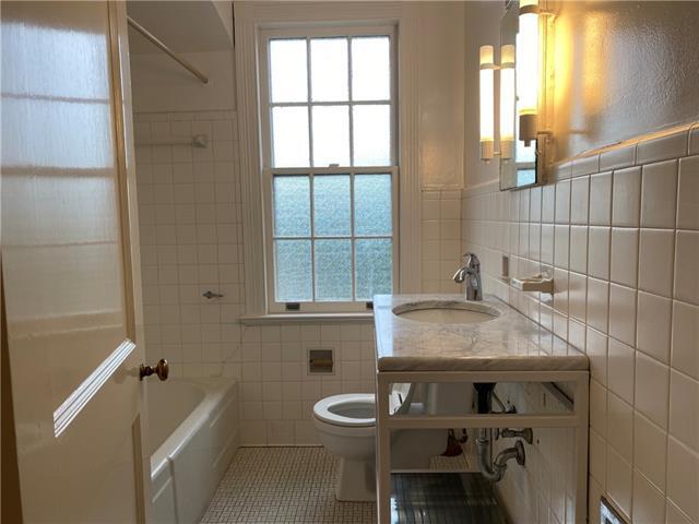 Building Photo - 5404 St Charles Ave