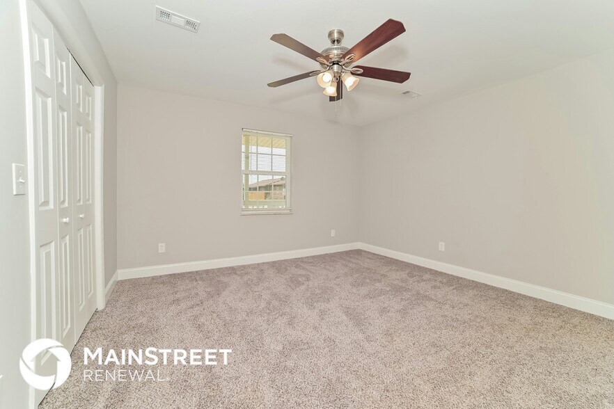 Building Photo - 1406 Blue Forest Ln