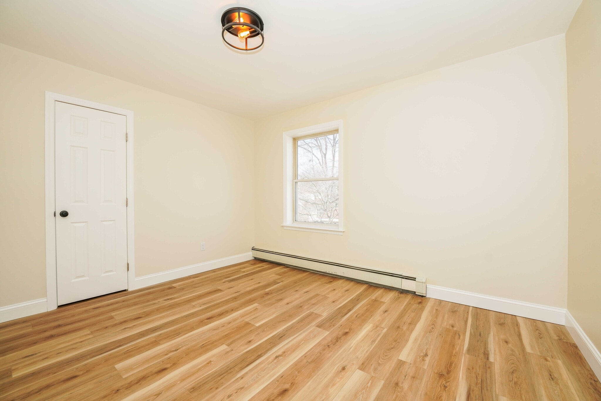 bedroom - 69 Ross Ave