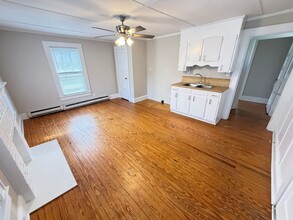 Building Photo - 220 E Center Ave