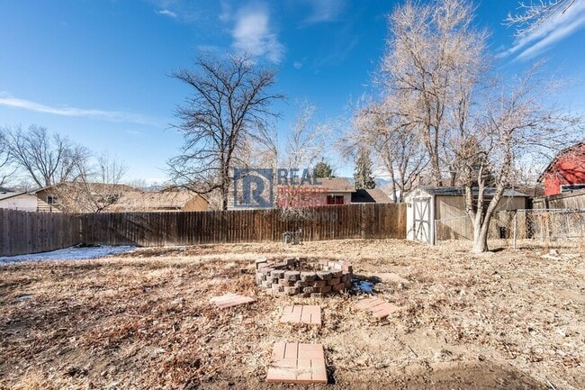 Building Photo - 7352 Tilden St