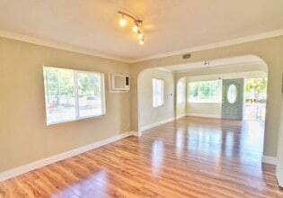 Building Photo - $2650 / 2 BR GREAT HAYWARD HOME AT A GREAT PRICE