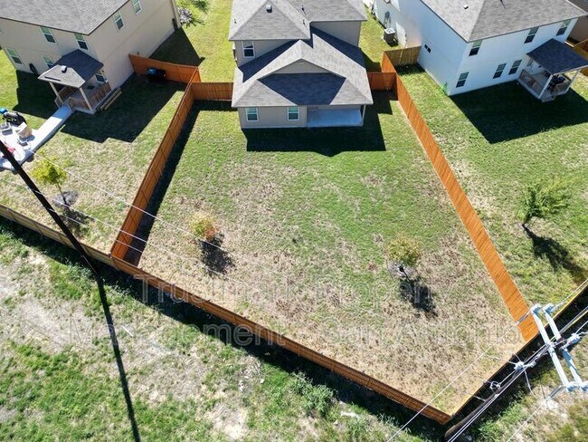 Building Photo - 14079 Coquina Blfs