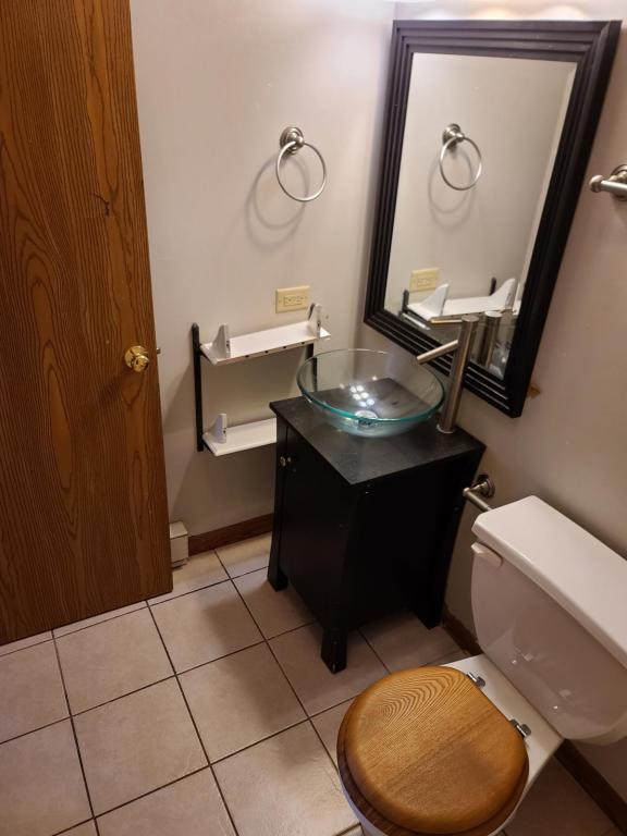 Building Photo - 1361 Cunat Ct