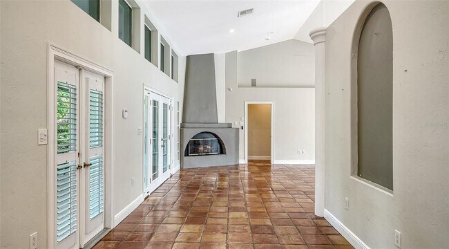 Building Photo - 4935 Riverwood Ave