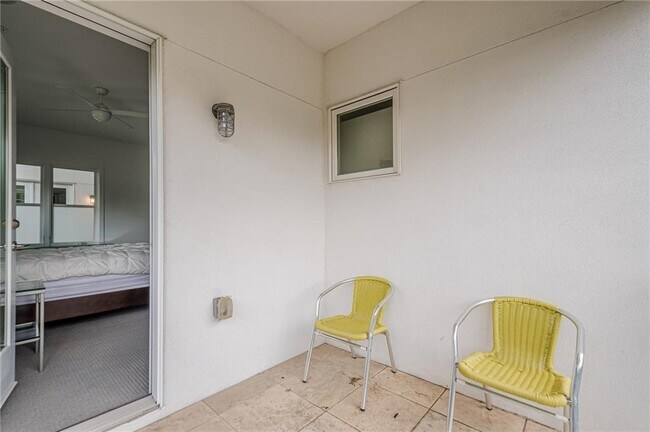 Building Photo - 2269 Briarwood Hills Dr NE