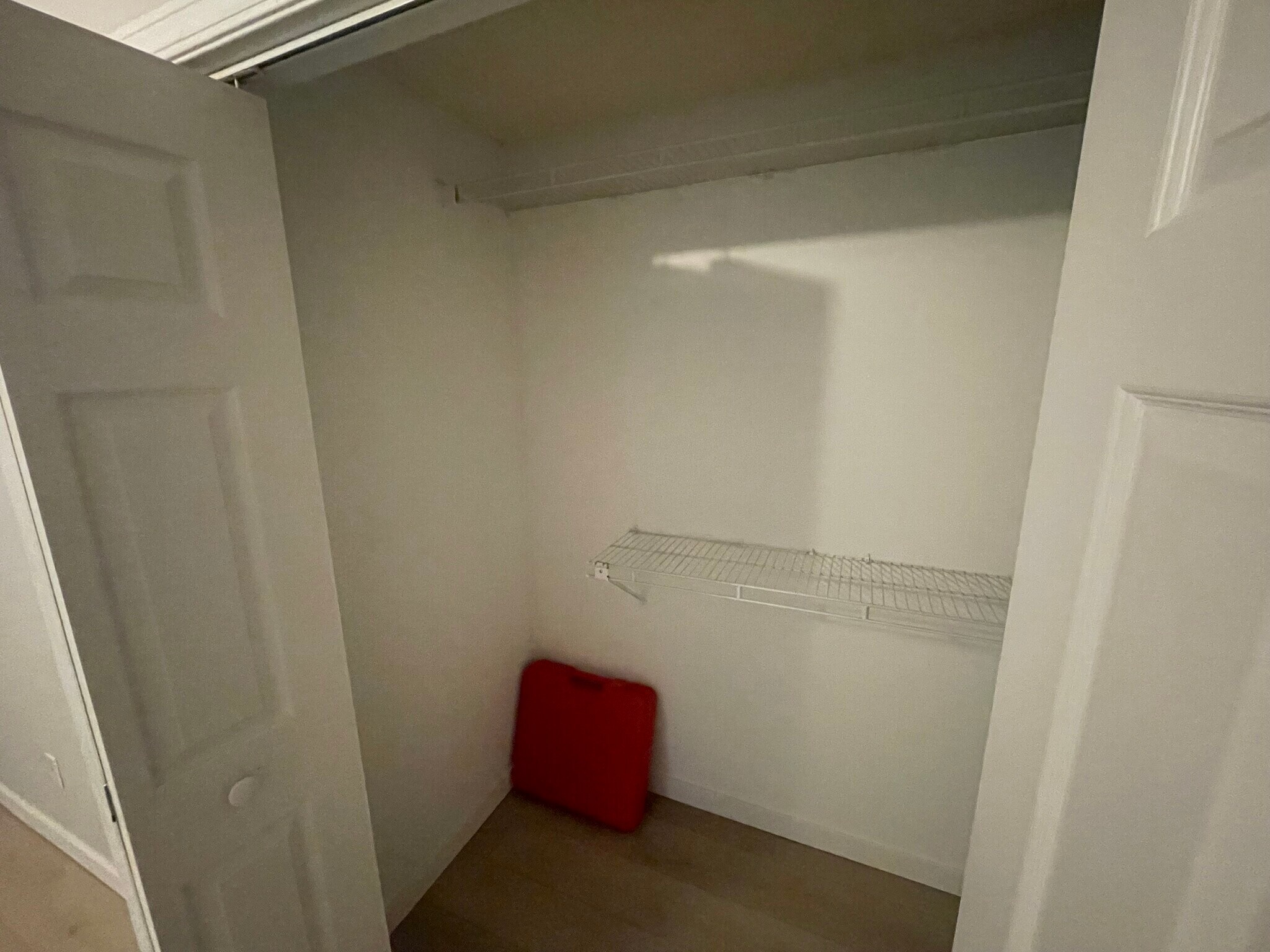 Building Photo - 3228 SW Dolph Ct