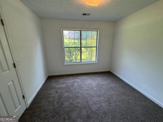 Building Photo - 2282 McKayla Ct