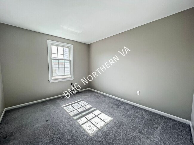 Building Photo - 14416 Black Horse Ct