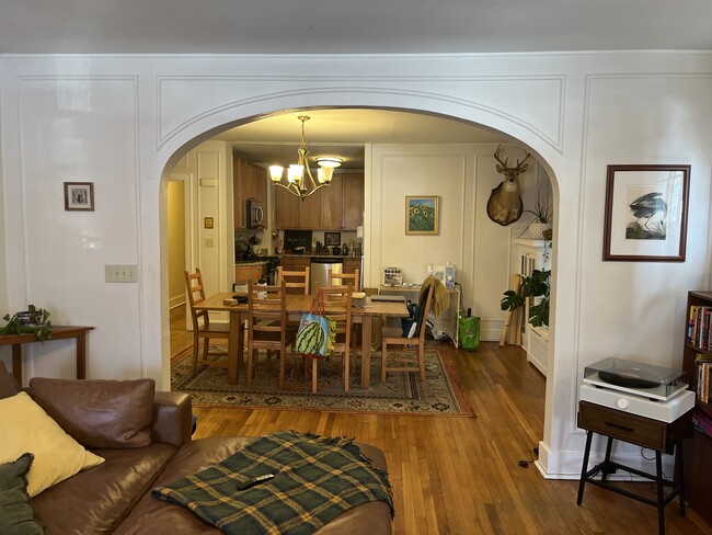 Primary Photo - 1418 N Negley Ave