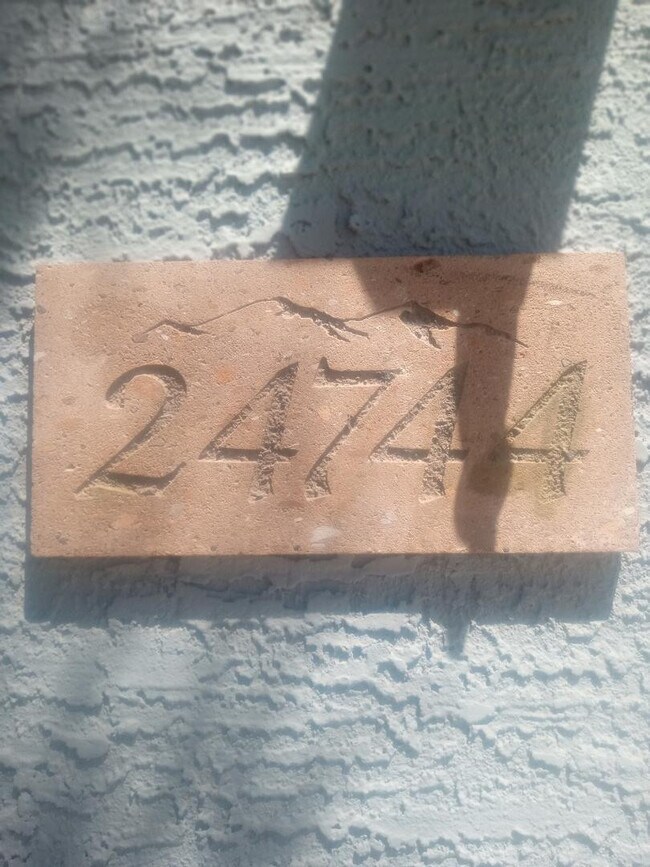 Building Photo - 24744 W Illini St