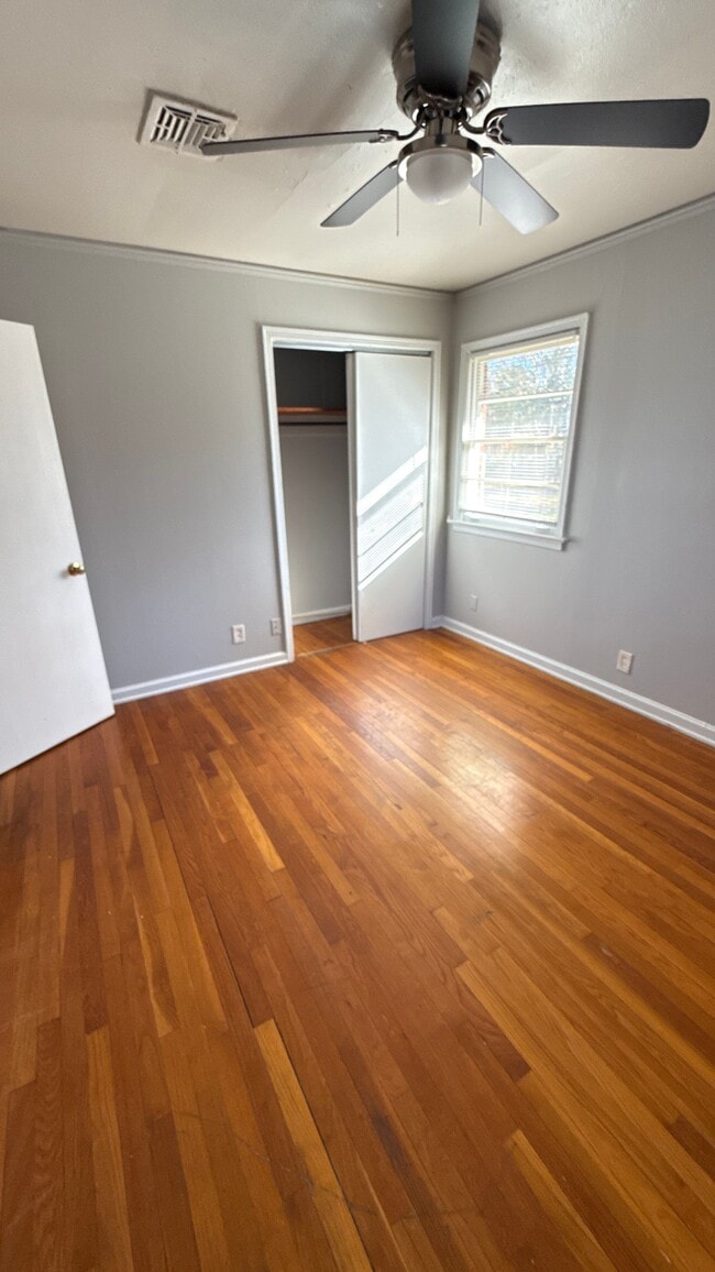 Building Photo - 3814 Bienville Rd