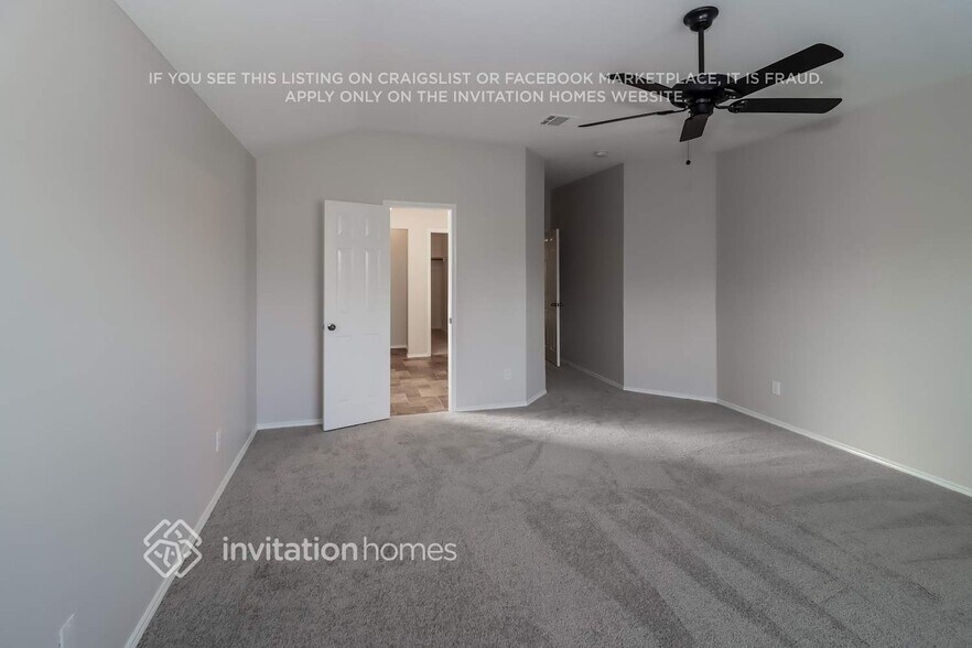 Building Photo - 3405 Charing Cross Rd