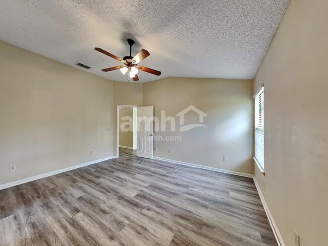 Building Photo - 1157 Windy Willows Dr