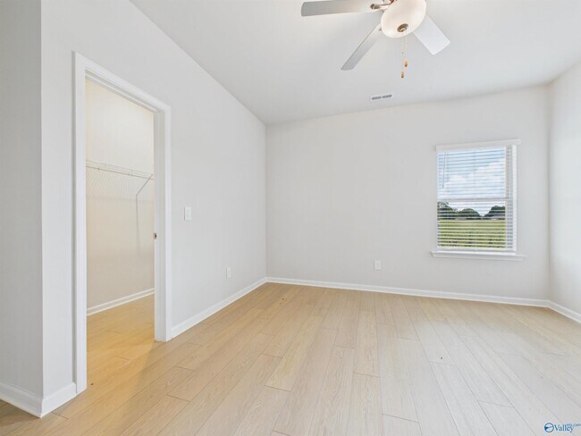 Building Photo - 15378 GRAYSON CIR
