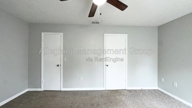 Building Photo - 655 Trinidad Ct