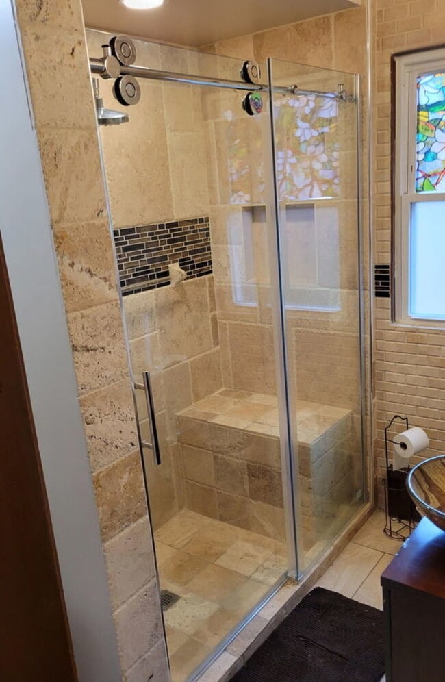 Building Photo - 10156 S Hoyne Ave