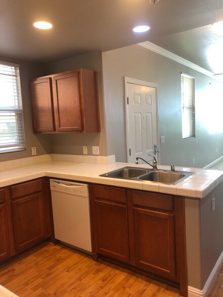 Building Photo - 4800 Westlake Pkwy