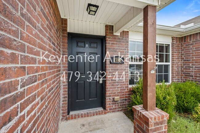 Building Photo - 1388 S Spritz Dr