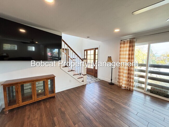 Building Photo - Charming Home in the Heart of Genoa - Option to Rent Furnished or Unfurnished