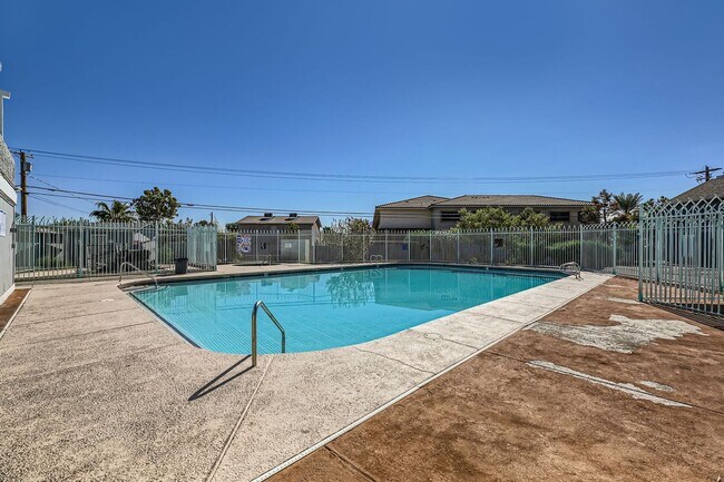 Building Photo - 4181 Terrestrial Dr