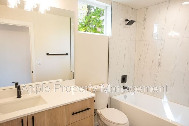 Building Photo - 1569 NW 63rd St