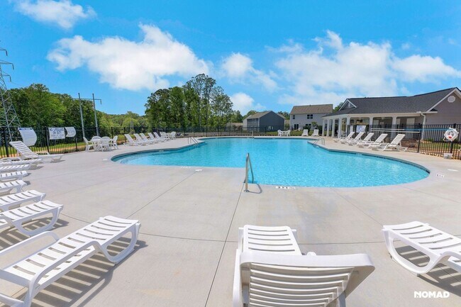 Building Photo - Spacious 4BR House in Piedmont