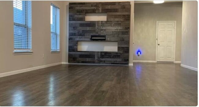 Building Photo - 12931 Ilderton Dr