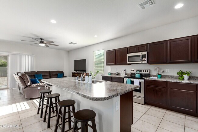 Building Photo - 11473 E Aster Ln