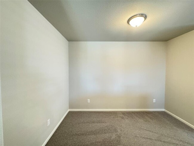 Building Photo - 27231 Blue Pool Dr