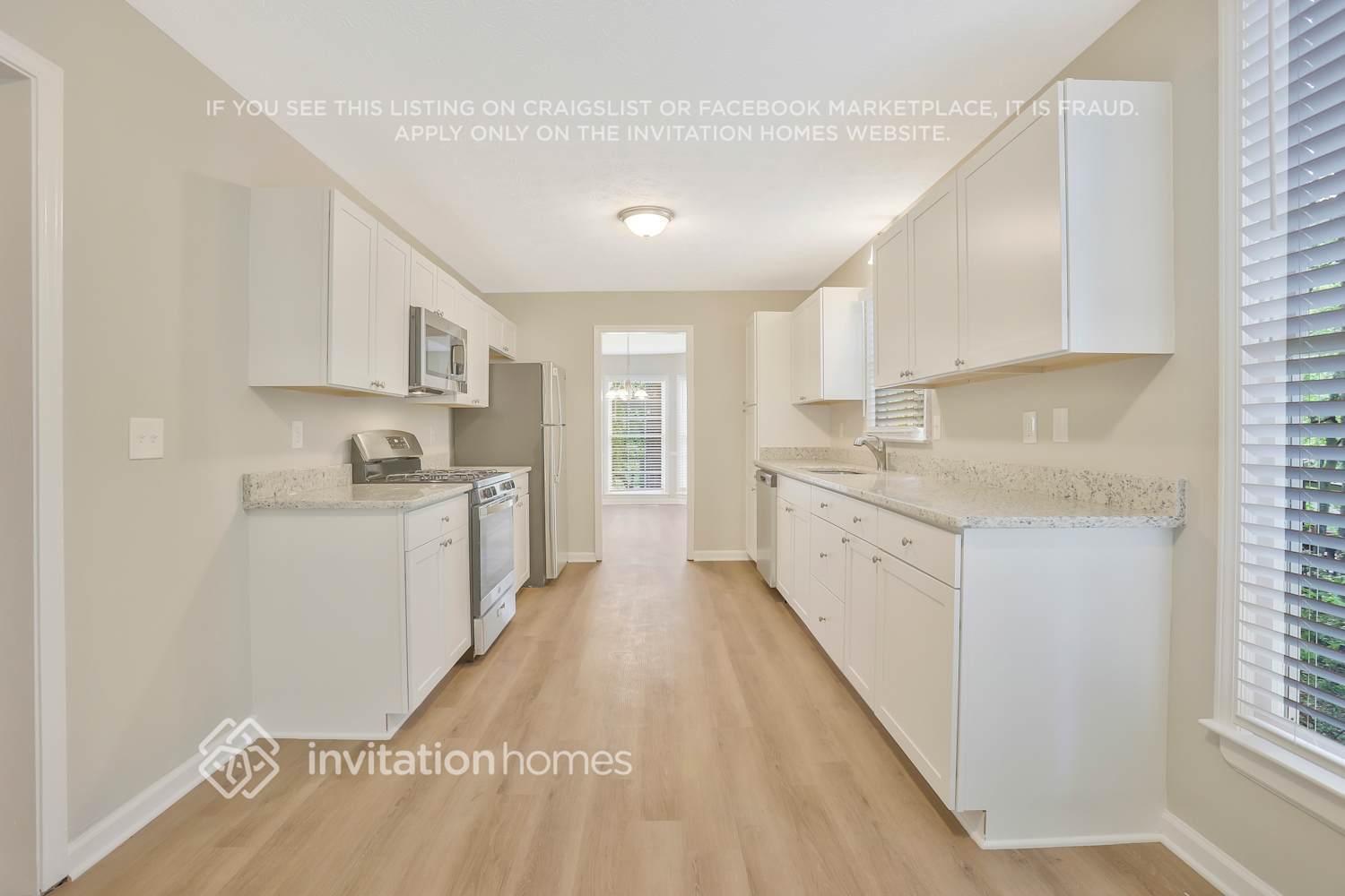 Building Photo - 5900 Branden Hill Ln