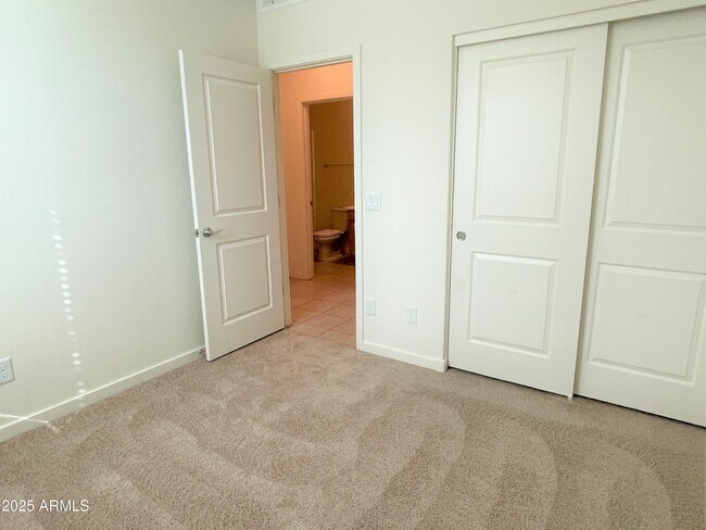 Building Photo - 30976 N Audobon Dr