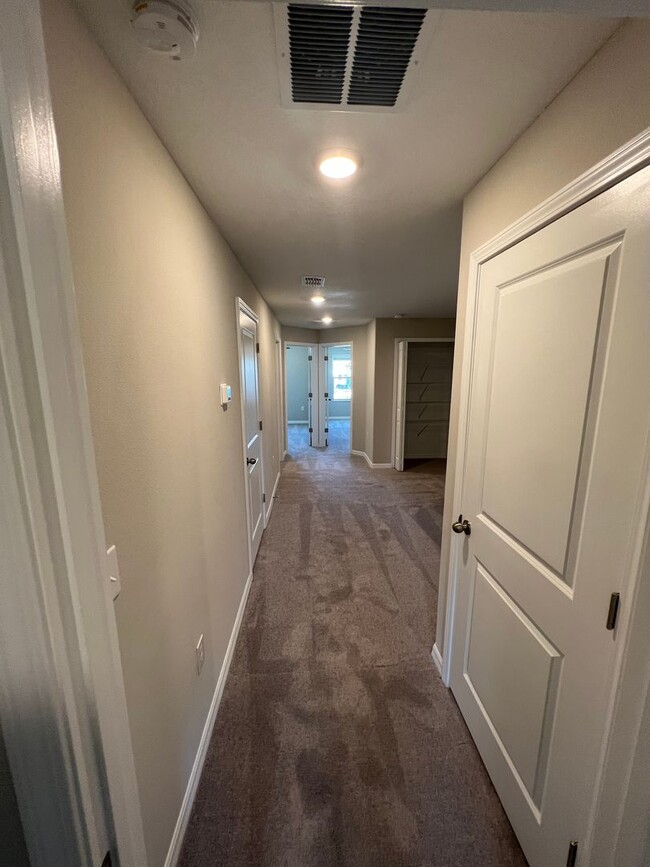 Building Photo - 9605 Mulberry Marsh Ln