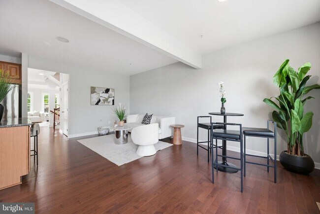 Building Photo - 14658 Hawley Ln