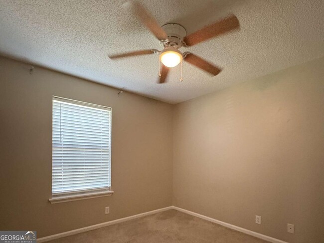 Building Photo - 108 Crestwood Ct