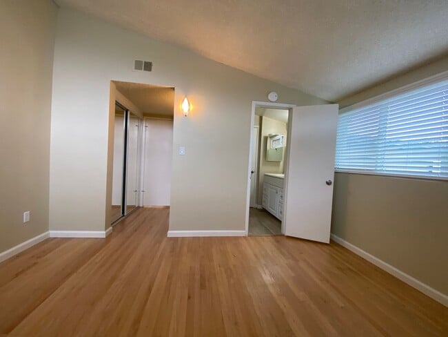 Building Photo - m458 - Fujihara