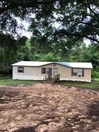 Building Photo - 2518 Southwood Plantation Rd