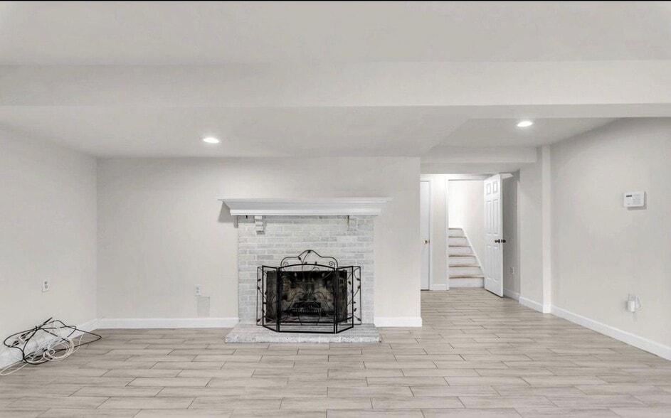 Building Photo - 1531 Fort Sumter Ct