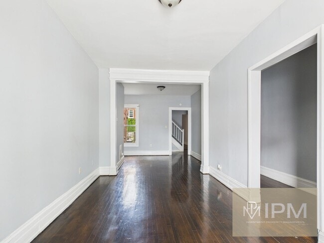 Primary Photo - Available Now! Spacious 5 Bedroom, 1 Bath ...