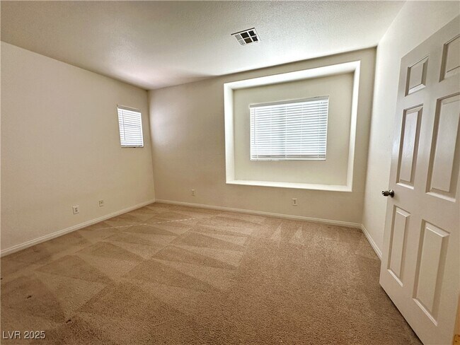 Building Photo - 2610 Rimpacific Cir