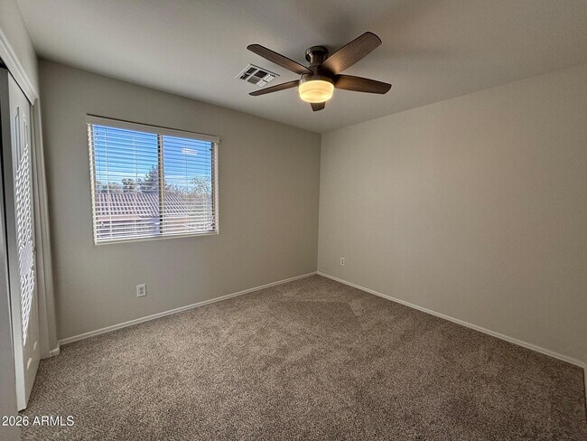 Building Photo - 12849 W Weldon Ave